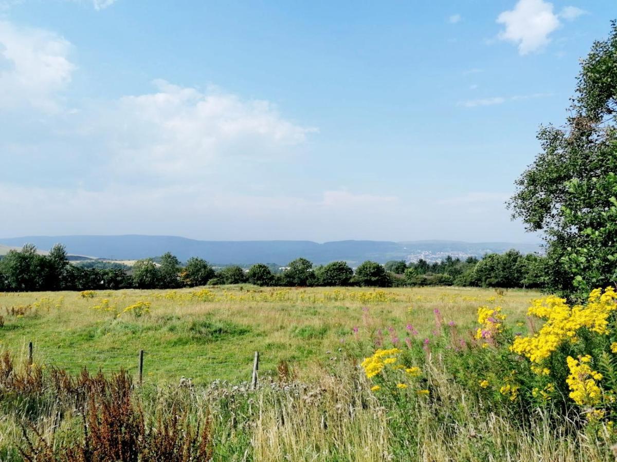 Brecon Burrows Dowlais Exterior foto